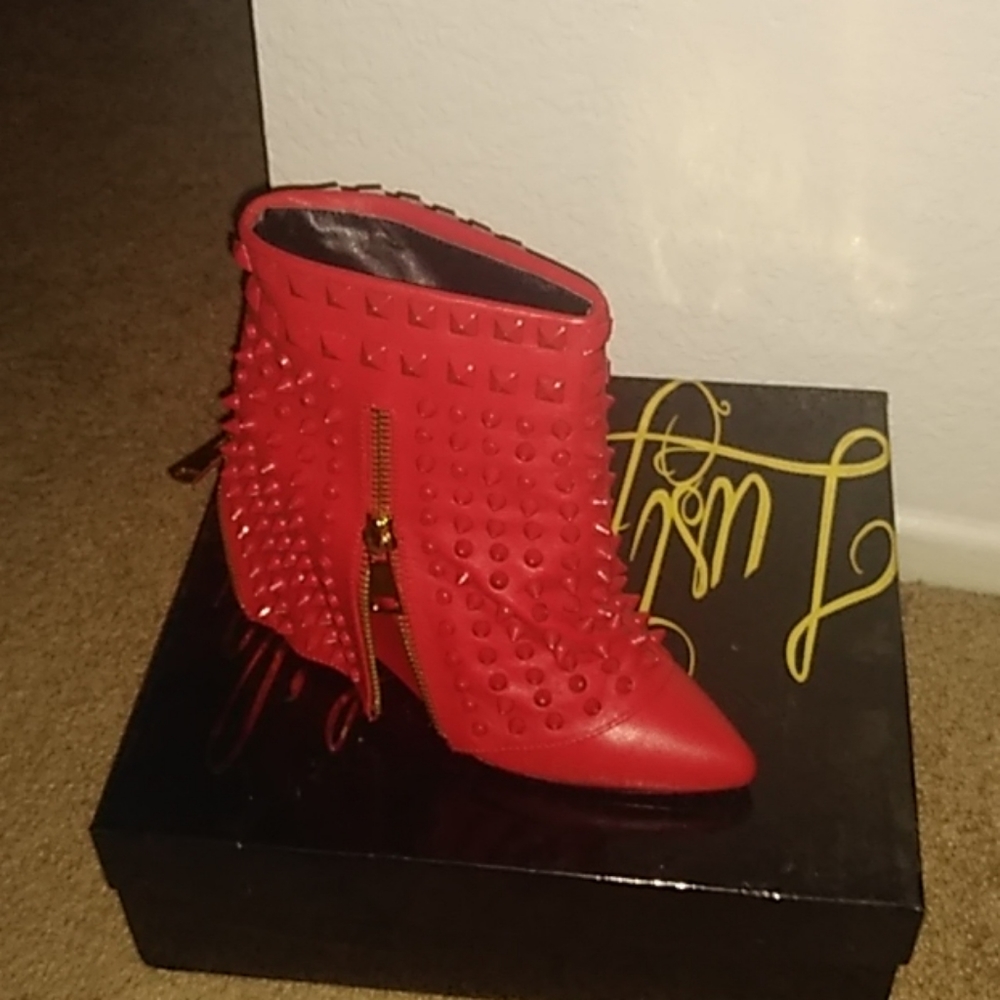 Lust for life battle bootie